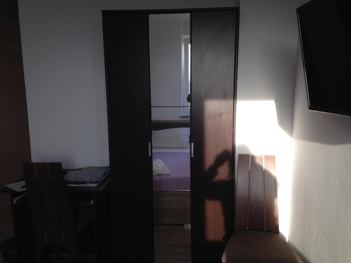 Guesthouse Bencun Medulin Eksteriør billede