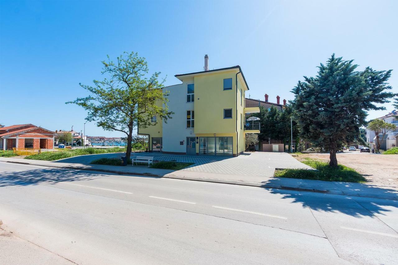 Guesthouse Bencun Medulin Eksteriør billede